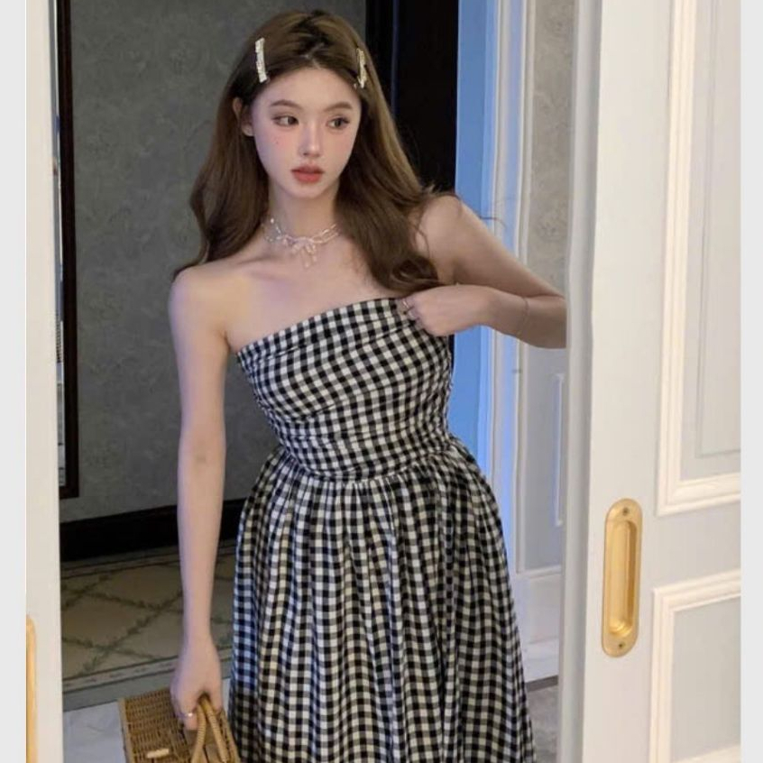 Đầm đi biển dáng dài nữ tính vintage đi chơi du lịch Váy maxi kẻ caro đen trắng cúp ngực ôm body dáng xòe T535G