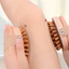 Lược massage cơ thể giúp cơ thể dễ chịu, bàn chải khí mát-xa toàn thân bằng gỗ thơm - Mỹ Nghệ Dưỡng Sinh HT