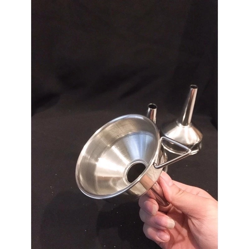 Phễu Inox Đường Kính 10cm - 18cm Miệng Rộng Để Rót Dầu/ Rượu/ Mật Ong Tiện Dụng Cho Nhà Bếp