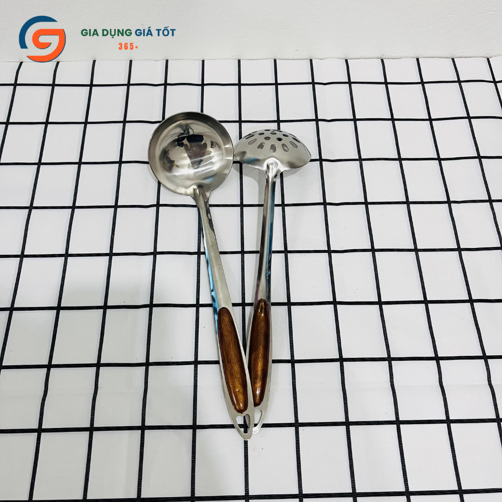 Bộ 2 muôi inox cán giả gỗ chống nóng, muôi múc canh, muôi thủng ăn lẩu