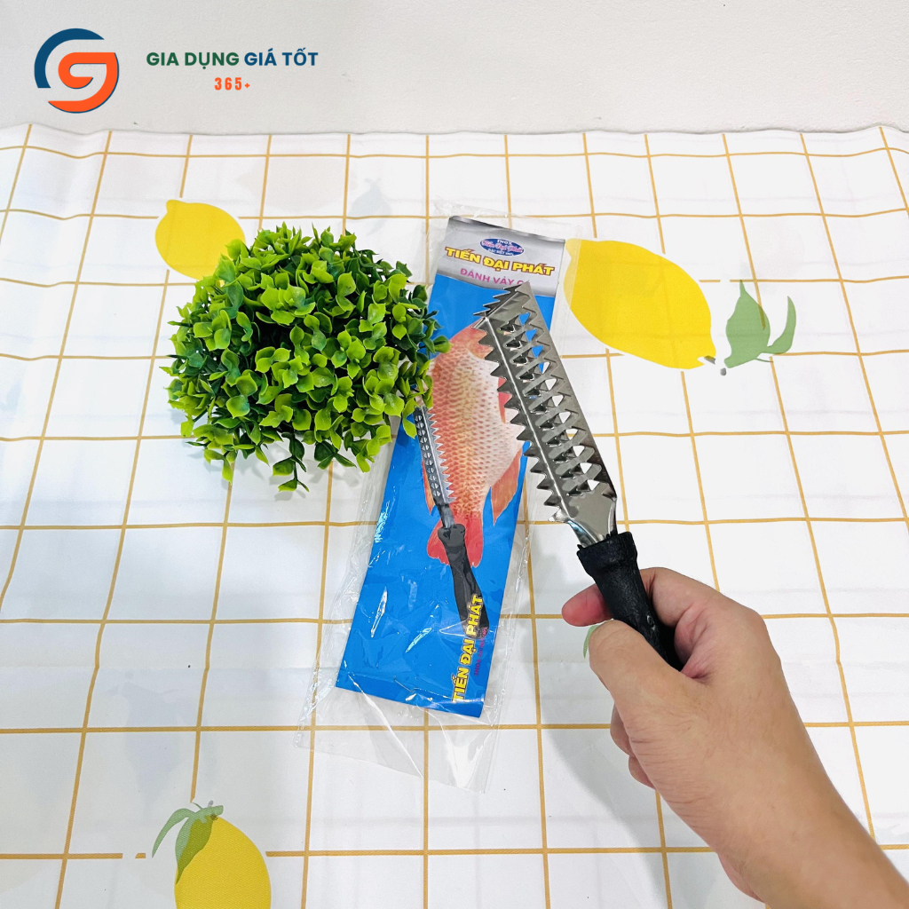 Dụng cụ đánh vảy cá inox không gỉ , đánh vảy cán nhựa dài 21cm chống trơn