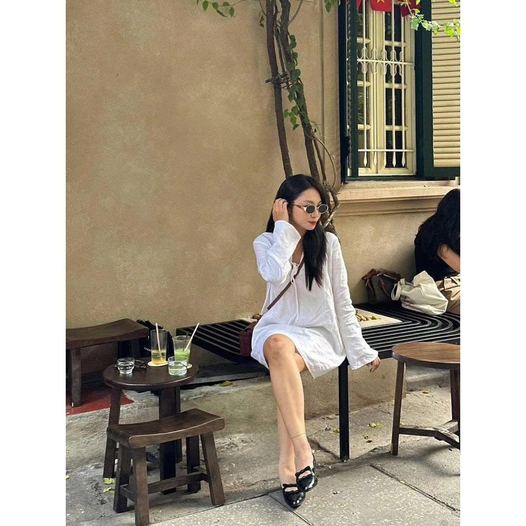 𝗟𝗮 𝗗𝗿𝗲𝘀s-  Đầm Linen xuông tay loe thắt nơ