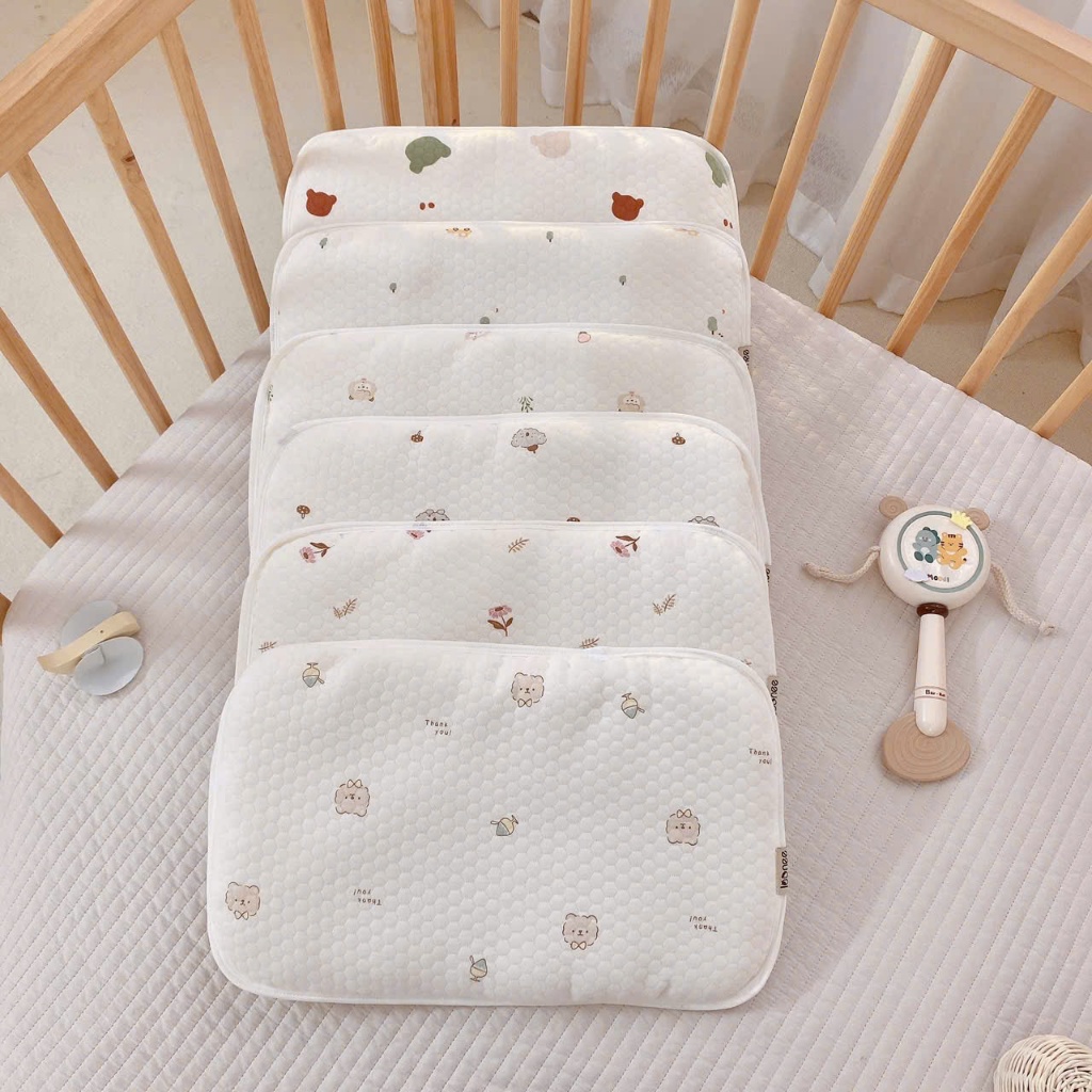 Gối airmesh mặt lụa cotton Joonee độ dày vừa phải thiết kế họa tiết dễ thương phong cách Korea