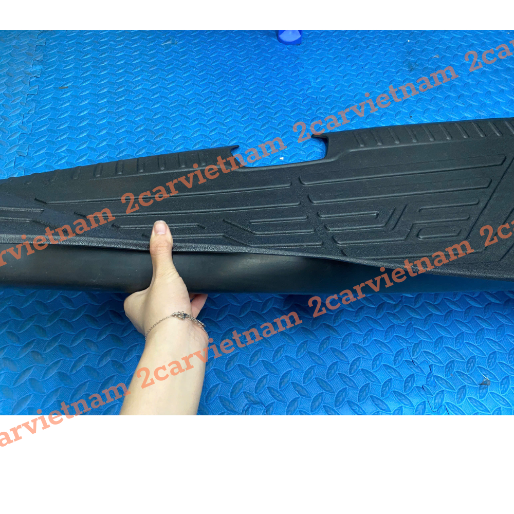 Lót cốp nhựa dẻo xe Innova Cross 2024 2025 2026 cao cấp nhựa dẻo không mùi đàn hồi chống nước tốt