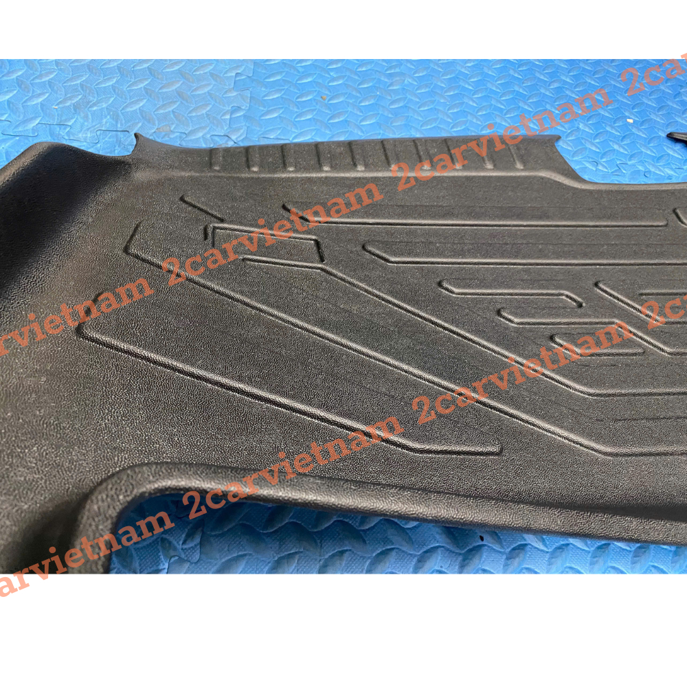 Lót cốp nhựa dẻo xe Innova Cross 2024 2025 2026 cao cấp nhựa dẻo không mùi đàn hồi chống nước tốt