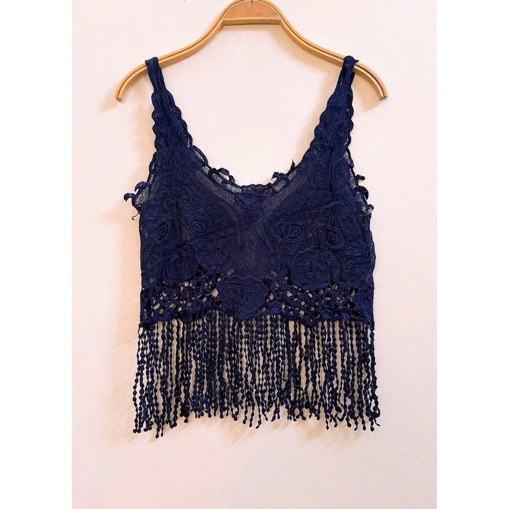 Áo 2 dây ren của Hàn Quốc- 2 Hand (Size S-M)