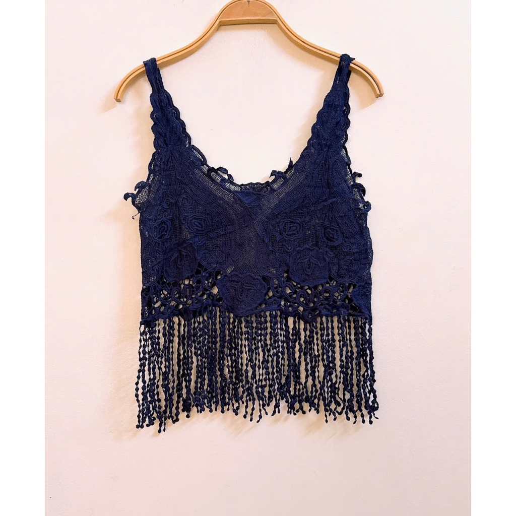 Áo 2 dây ren của Hàn Quốc- 2 Hand (Size S-M)