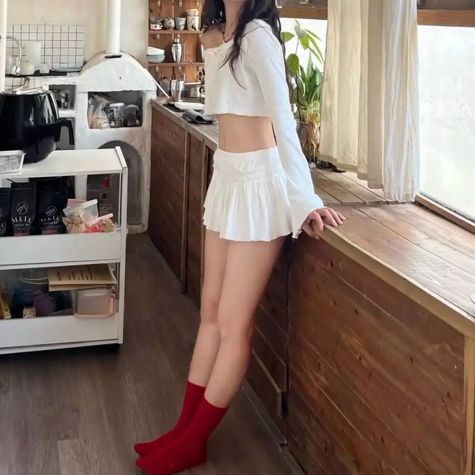 [Sẵn HỎA TỐC HÀ NỘI] ONESOON Set 2 món áo crotop tay dài cổ thuyền kèm chân váy ngắn xòe sexy cho nữ