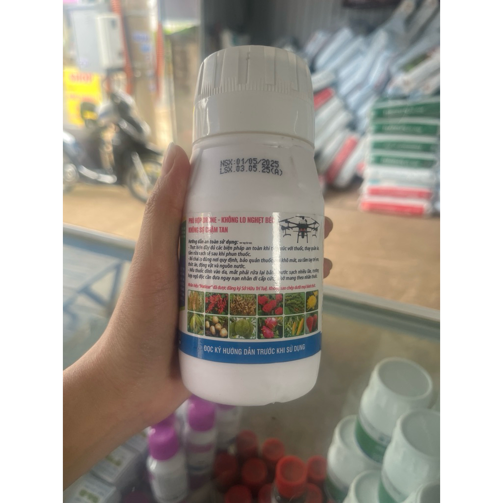 NATICUR phòng trừ thán thư, phấn trắng, đốm mắt cua- Chai 240ml dạng sữa mát