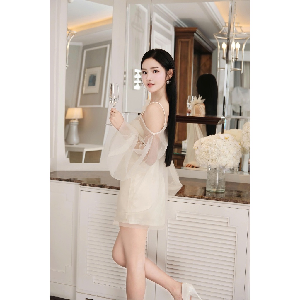 Set váy Khiết Fashion lụa trượt phối áo choàng lệch vai bồng bềnh đính hoa 3D phong cách dự tiệc KS283