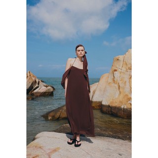 Đầm OLV suông cổ yếm dáng Maxi tay rơi kèm dây cột tóc Brown Chiffon Off Shoulder Maxi đi biển