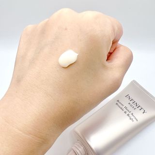 Kem Tay Dưỡng Trắng Chống Nhăn Cao Cấp Bổ Sung Tranexamic Acid & Niacinamide Infinity Kosé Nhật Bản 55g