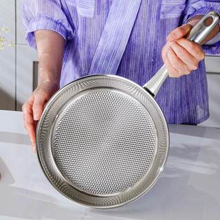 Chảo inox vân goft Oyatton [260] xịn hơn vân tổ ong, rán cá dễ dàng, vẫn cần canh nhiệt O260