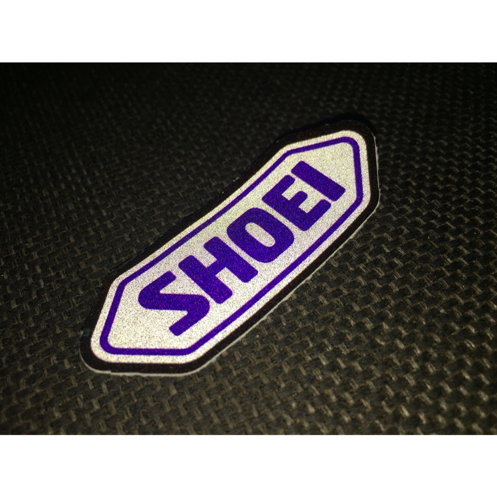 Logo SHOEI[6.5x2.5cm] decal phản quang 3 M cao cấp chống nước. Hình dán sắc nét, bền màu, dính chặt.