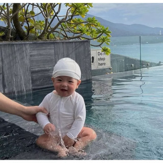 Đồ bơi em bé sát đùi có dây kéo – Littlebee