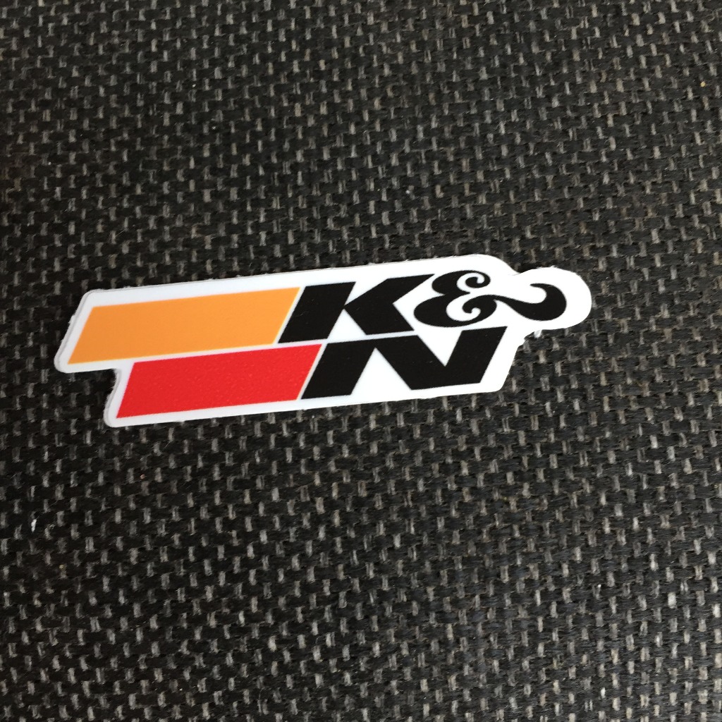 K&N viền trắng[7.7x2.1cm] decal cao cấp chống nước, sắc nét, bền màu, dính chặt. Hình dán logo trang trí mọi nơi