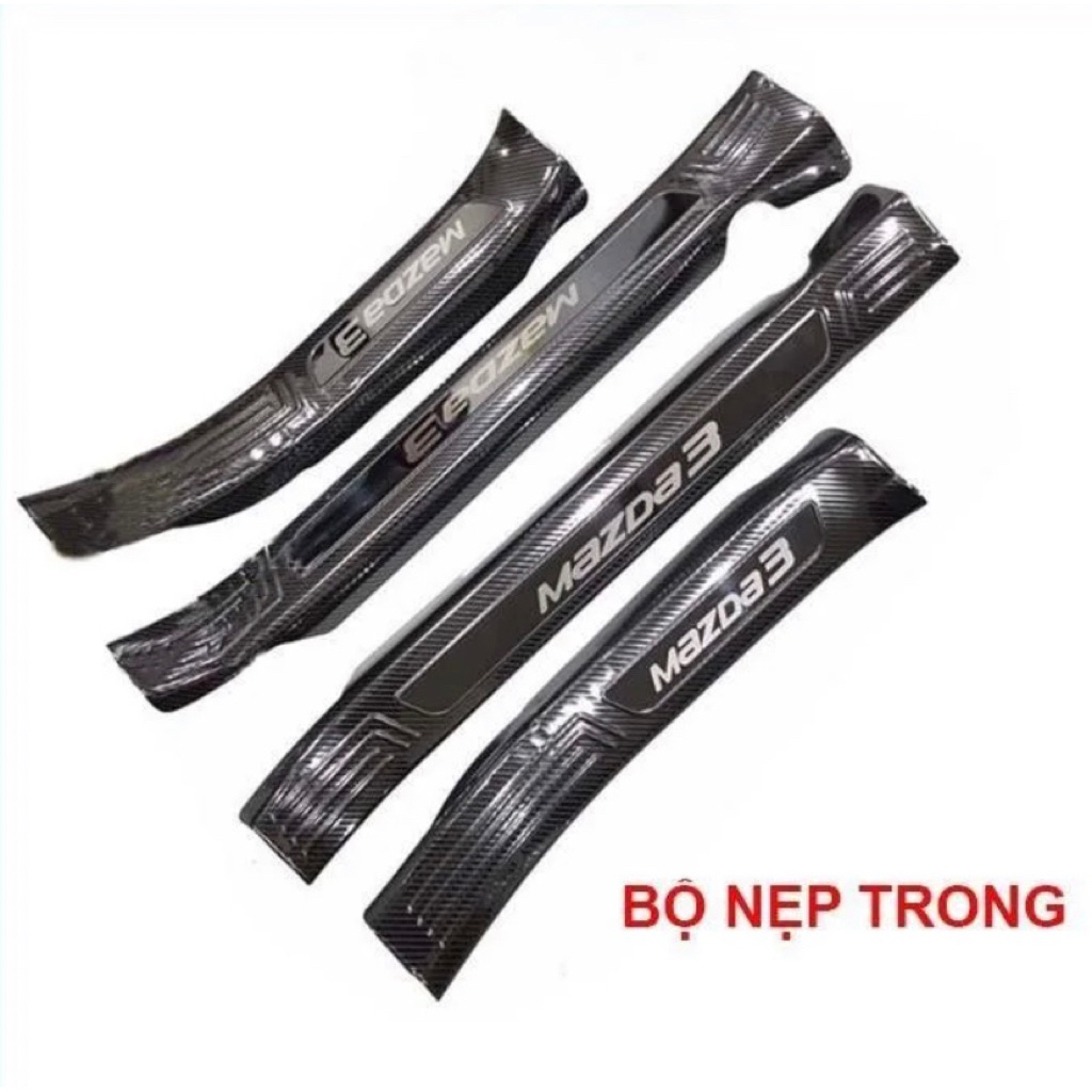 Ốp bậc cửa, nẹp bước chân xe Mazda 3 2015-2019 Carbon hàng cao cấp