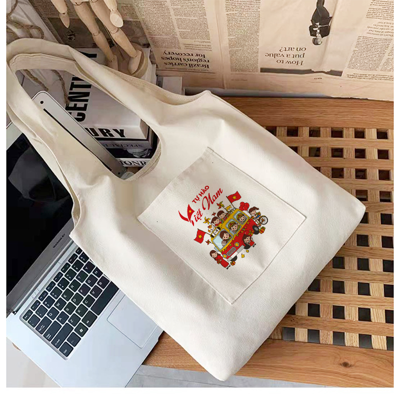 Túi vải canvas liền thân mừng Quốc Khánh 2/9 Tự Hào Dân Tộc Việt Nam túi tote đi chơi đi học tuicwh0221