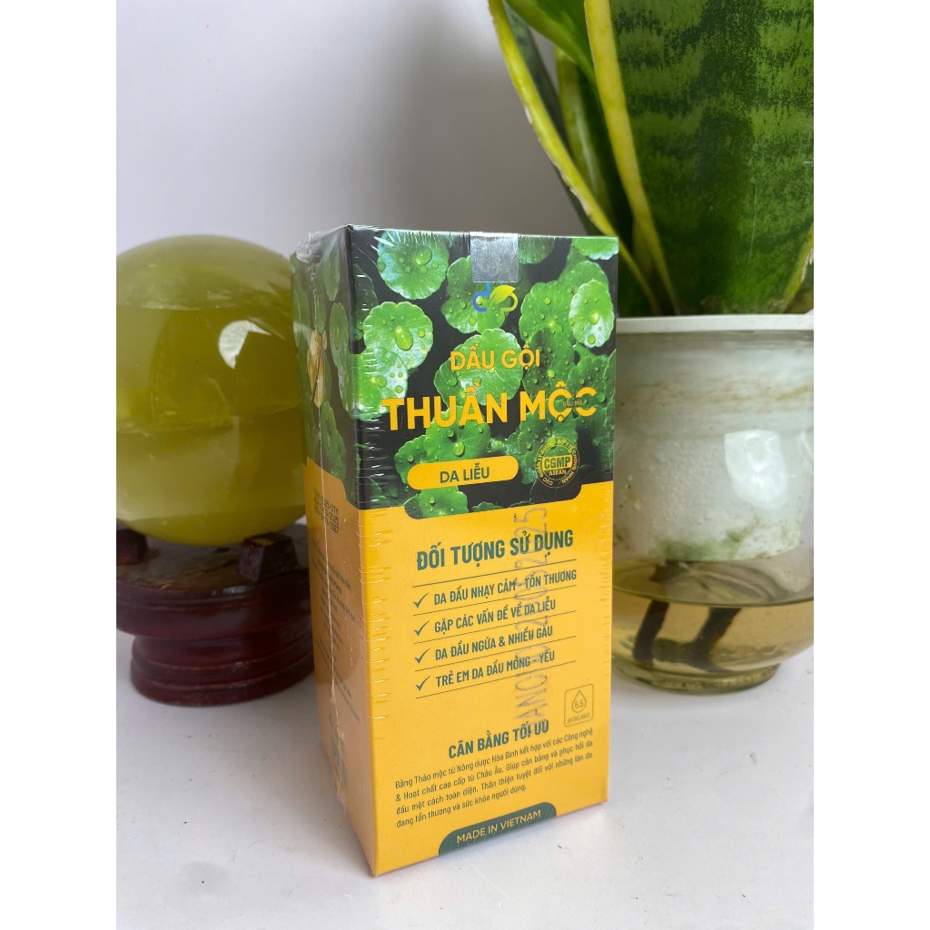 Dầu gội thảo dược Thuần Mộc hỗ trợ làm sạch nấm da đầu, sạch gàu, giảm rụng tóc, chai 300ml