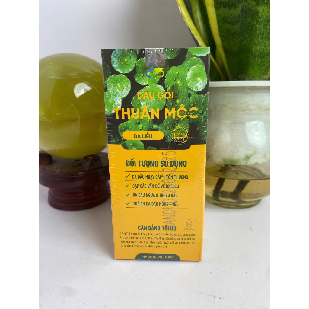 Dầu gội thảo dược Thuần Mộc hỗ trợ làm sạch nấm da đầu, sạch gàu, giảm rụng tóc, chai 300ml