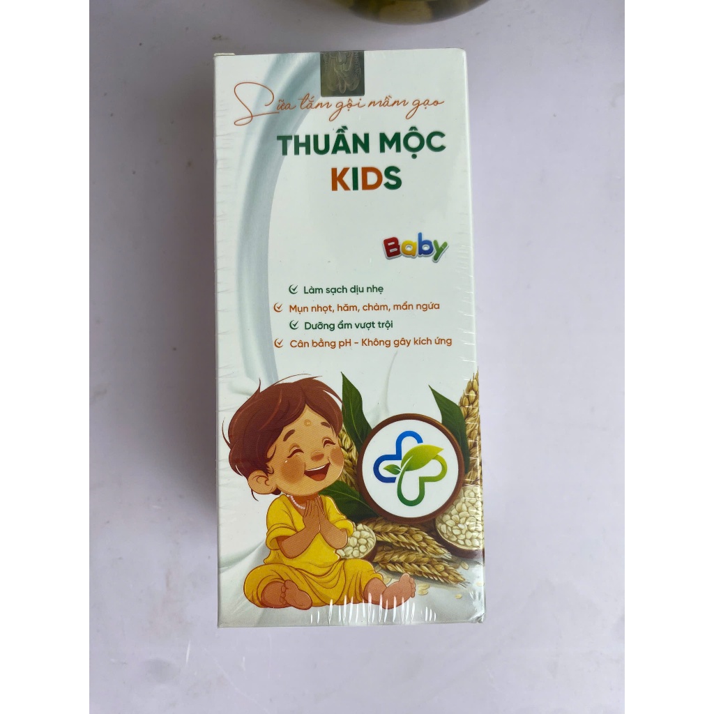 Sữa Tắm Gội Mầm Gạo Thuần Mộc Kids, làm sạch da, tóc nhẹ nhàng, giữ ẩm, làm mềm mại da em bé