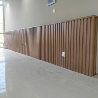 Tấm ốp thường 4 sóng thấp nhựa pvc loại ngắn (DÀI 95cm * Rộng 15cm ) Nhận thi Công
