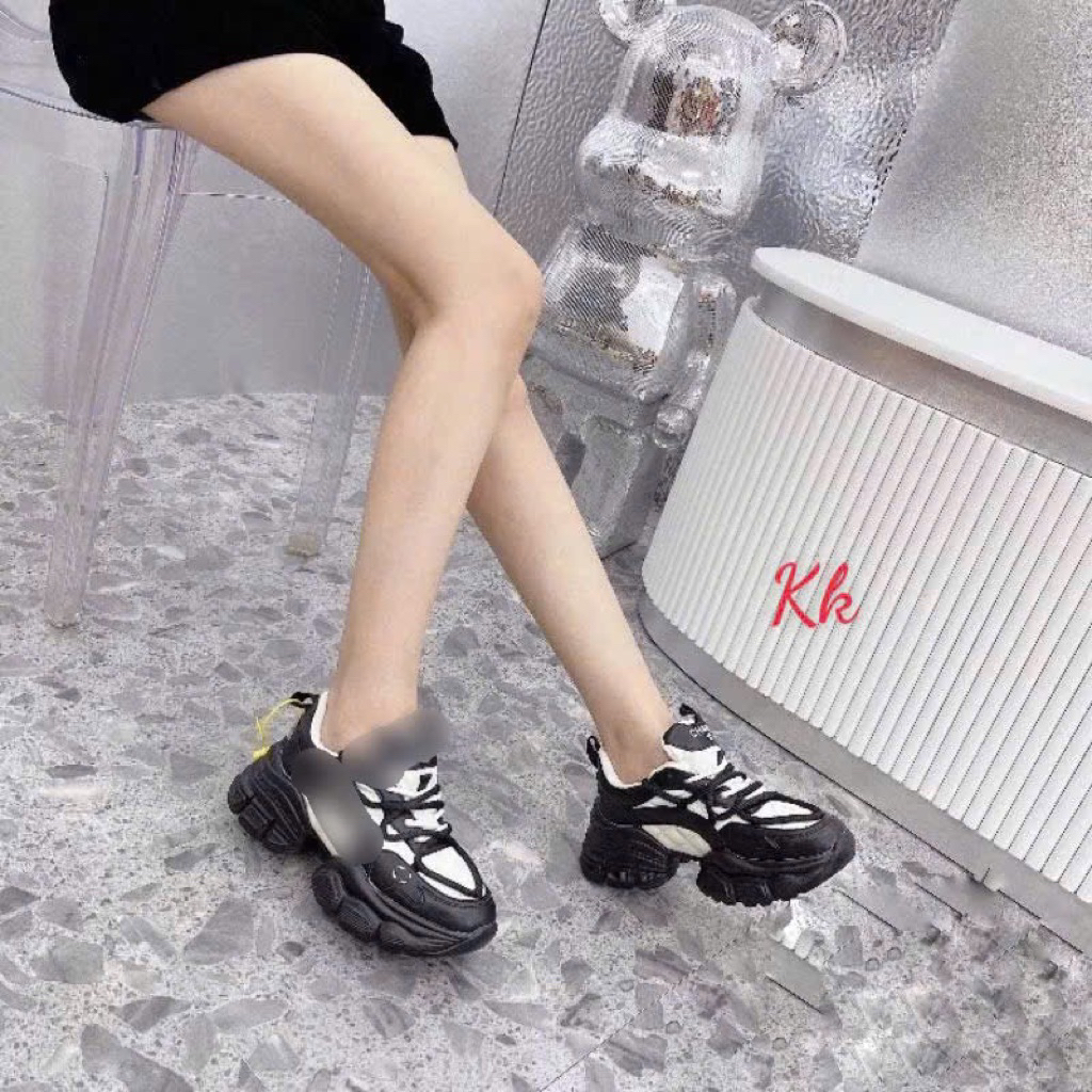 Thể thao kem đen Qccc