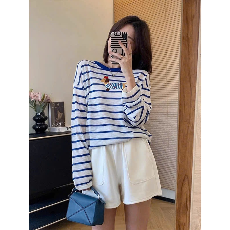 Áo thun nữ tay dài kẻ sọc xanh đậm in hình siêu xinh JULY FASHION, Áo thun dài tay chất xượt mềm mại mùa đông 2025
