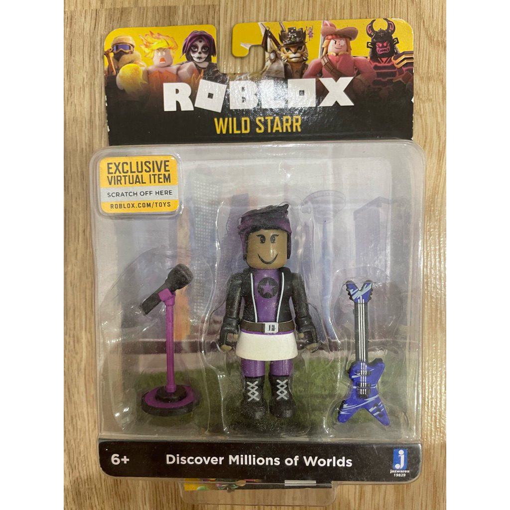 Vỉ đồ chơi roblox chính hãng có code Shopee Việt Nam