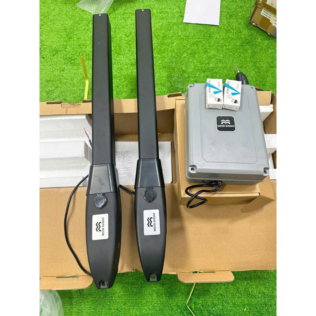 Mô tơ cổng mở tự động 2 cánh tay đòn C023 tải trọng  300kg/cánh