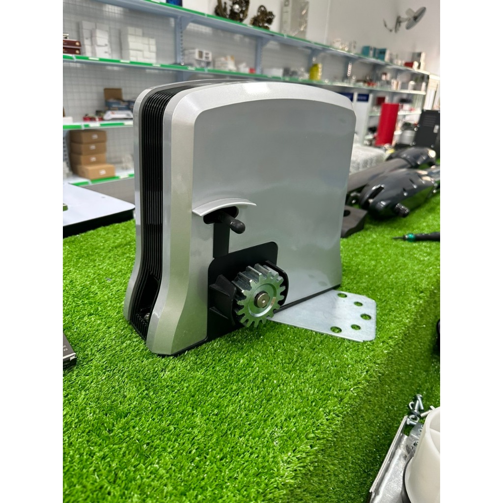 Motor cổng lùa tự động Ossden K20 có tích điện (mất điện vẫn sử dụng được) chưa gồm ray