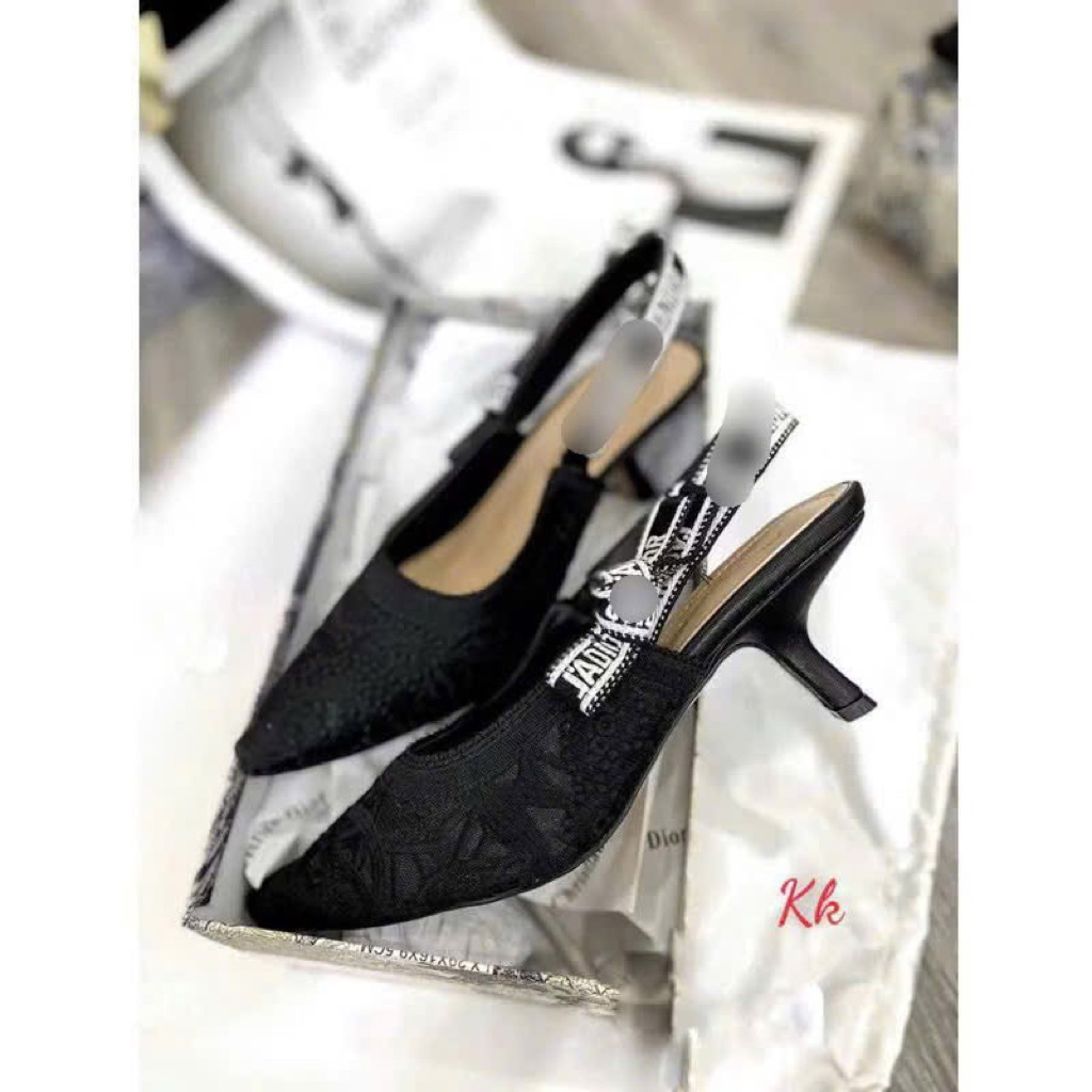 Sandal Ren 5F qccc fullbox (from to khách lùi 1 size ạ )