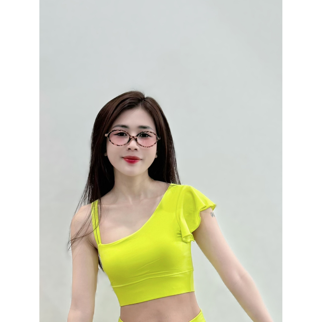 Áo CROPTOP lệch, dây 1 bên vai,Tặng mút thích hợp tập gym, yoga, aerobic, nhảy hiện đại...(LT)