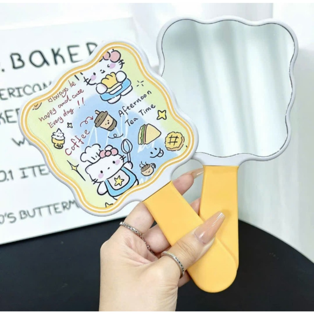 set gương kèm lược hoạ tiết kitty màu vàng nghộ nghĩnh dễ thương