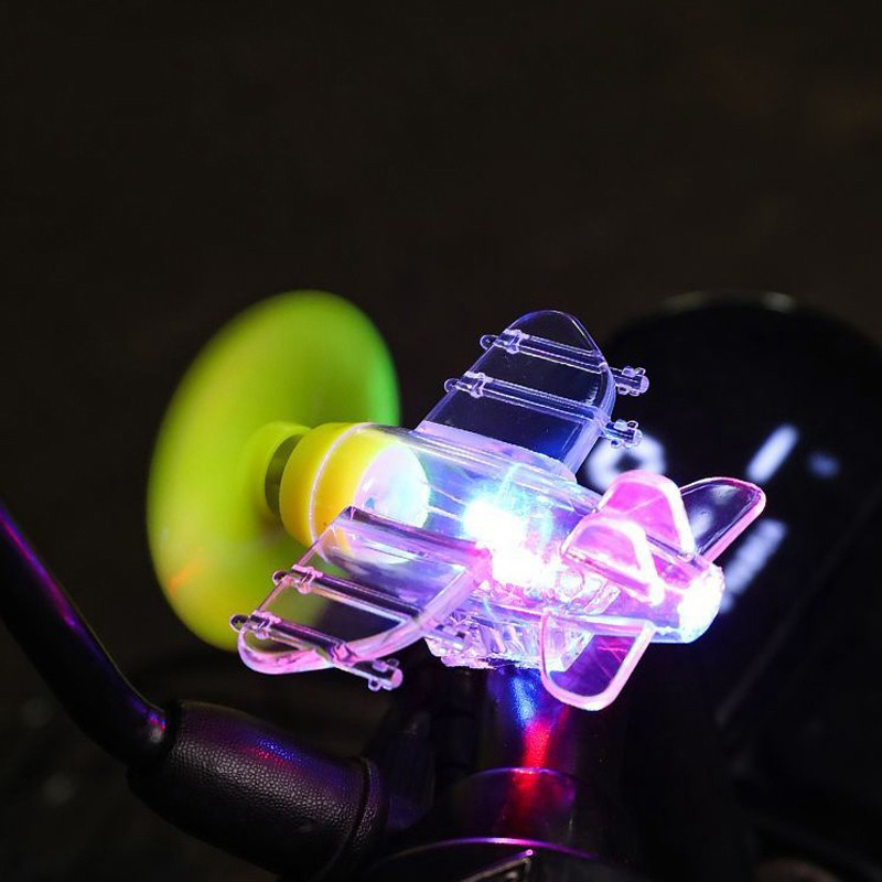 Máy Bay Đèn Led mini Phụ Kiện Trang Trí ôtô, Mũ Bảo Hiểm Xe Máy, Xe Đạp MILCA