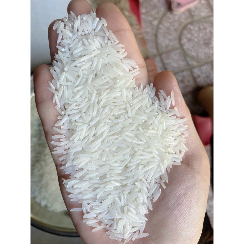 10kg gạo ST25 đúng 100%Đắk Lắk ( shop đóng vào bao Sóc Trăng vì bao bì Đăk Lak ko có ) - dẻo mềm, thơm cơm
