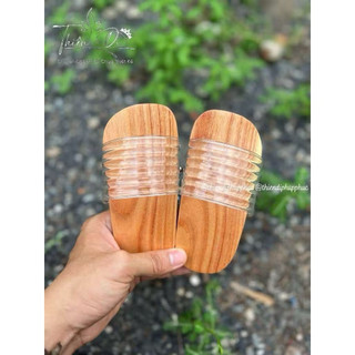Guốc mộc điệu đà cho bé