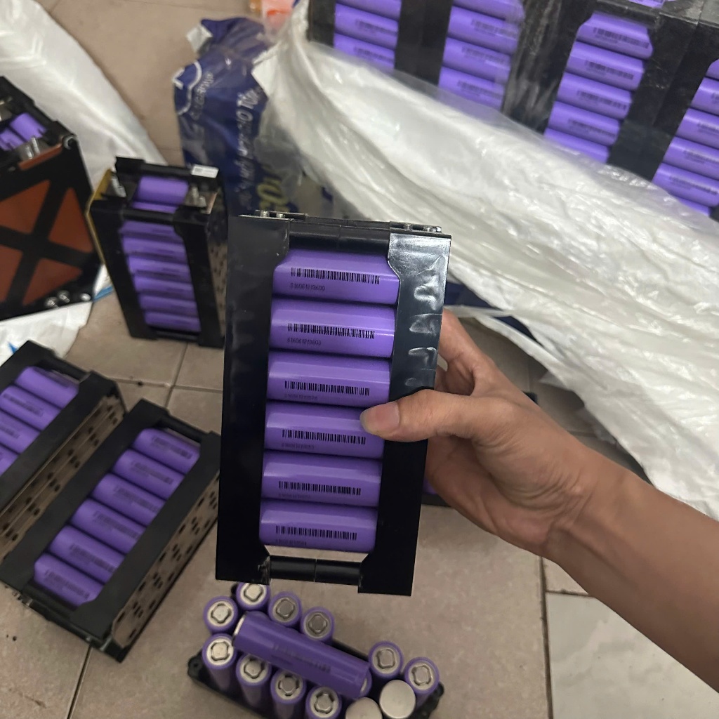 Khối Pin 26980 6000mah 3.7v Nội Trở 3-5 Dòng Xả 15 Tức 90a Hàng Tháo ...