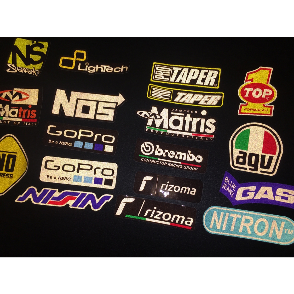 18 mẫu logo phản quang 3M decal cao cấp chống nước. Hình dán sắc nét, bền màu, dính chặt.