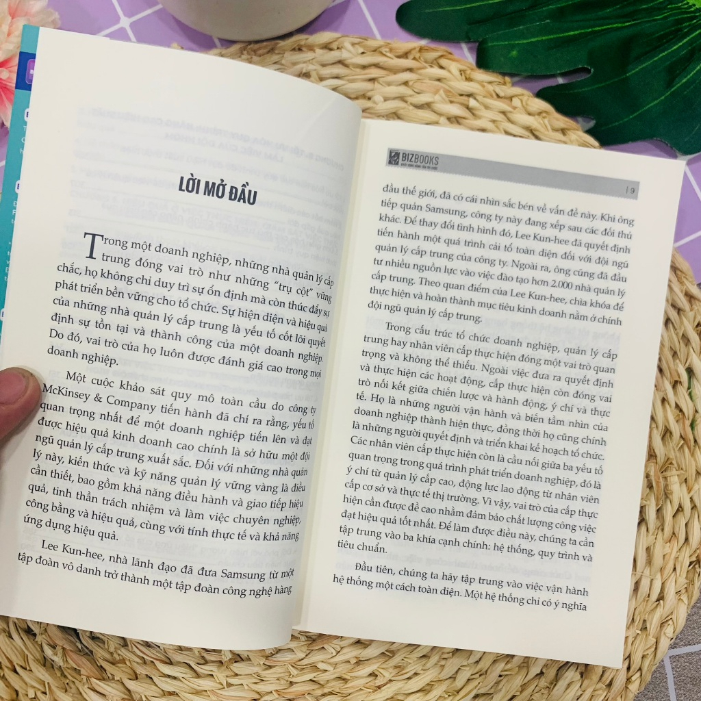 Sách - Nhà Quản Lý Cấp Trung: Mắt Xích Sống Còn Của Doanh Nghiệp - Bizbooks