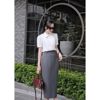 Áo sơ mi trắng xếp ly