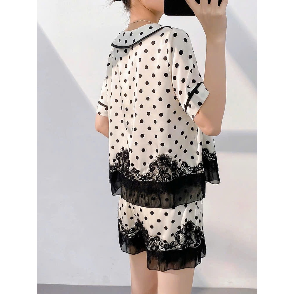 Đồ ngủ, pijama nữ chất lụa latin mềm mại họa tiết chấm bi phối viền bèo xinh xắn mặc nhà thoải mái HCOM26412