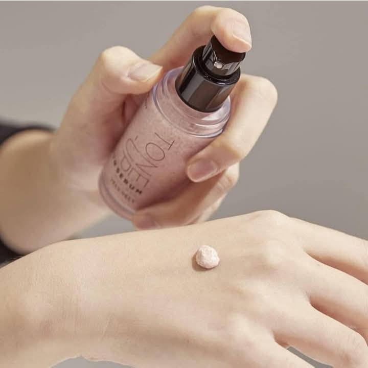 Kem chống nắng nâng tone Sun Serum Vely Vely Vitamin Dark Spot Tone-up 30ml
