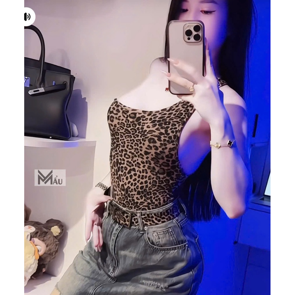 Áo body suits lệch vai phối hoạ tiết mix đồ siu chất