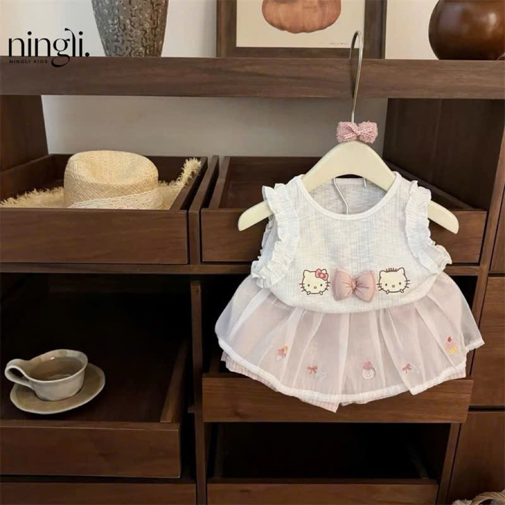 (Sẵn 100) Bộ quần áo sát nách ren quần hoạ tiết mèo kitty phong cách dễ thương dành cho bé gái