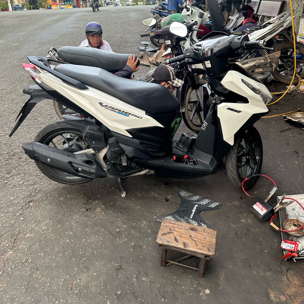 Da yên Honda Vario Indo Click Thái 125/150 kiểu zin (sử dụng kim bọc yên)