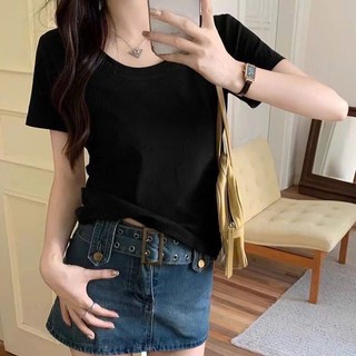Áo Croptop Babytee Cổ Rộng Vuông Xinh Xắn