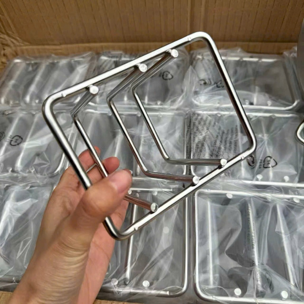 Giá để thớt vung nồi đơn giản chắc chắn