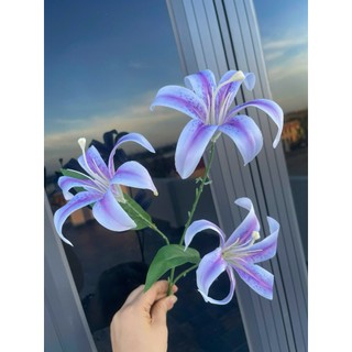 🌸 HOA LAN PHÚC THỊNH – OFFICIAL STORE Cành Hoa Ly Giả 3 Bông – Sang Trọng, Tươi Tắn Như Hoa Thật
