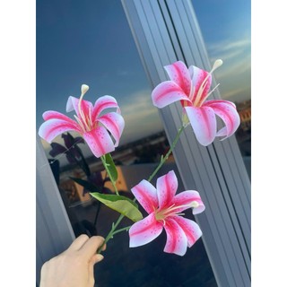🌸 HOA LAN PHÚC THỊNH – OFFICIAL STORE Cành Hoa Ly Giả 3 Bông – Sang Trọng, Tươi Tắn Như Hoa Thật